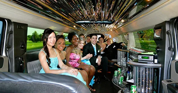 VIP prom limo rentals in Stonecrest GA featuring Chrysler 300 stretch limos and Mercedes-Benz vehicles for a glamorous and safe night out.